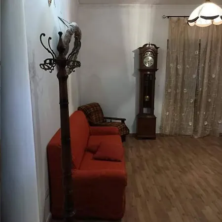Trilocale In Centro